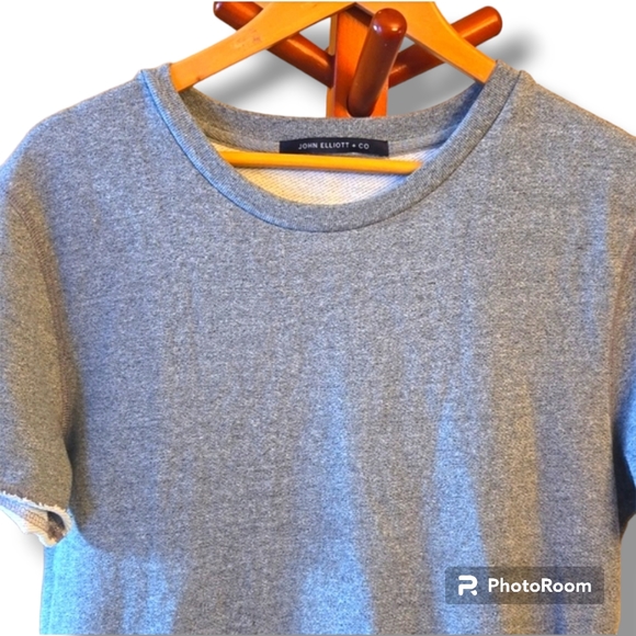 John Elliott + Co Gray Raw Sleeve Top - Picture 2 of 9